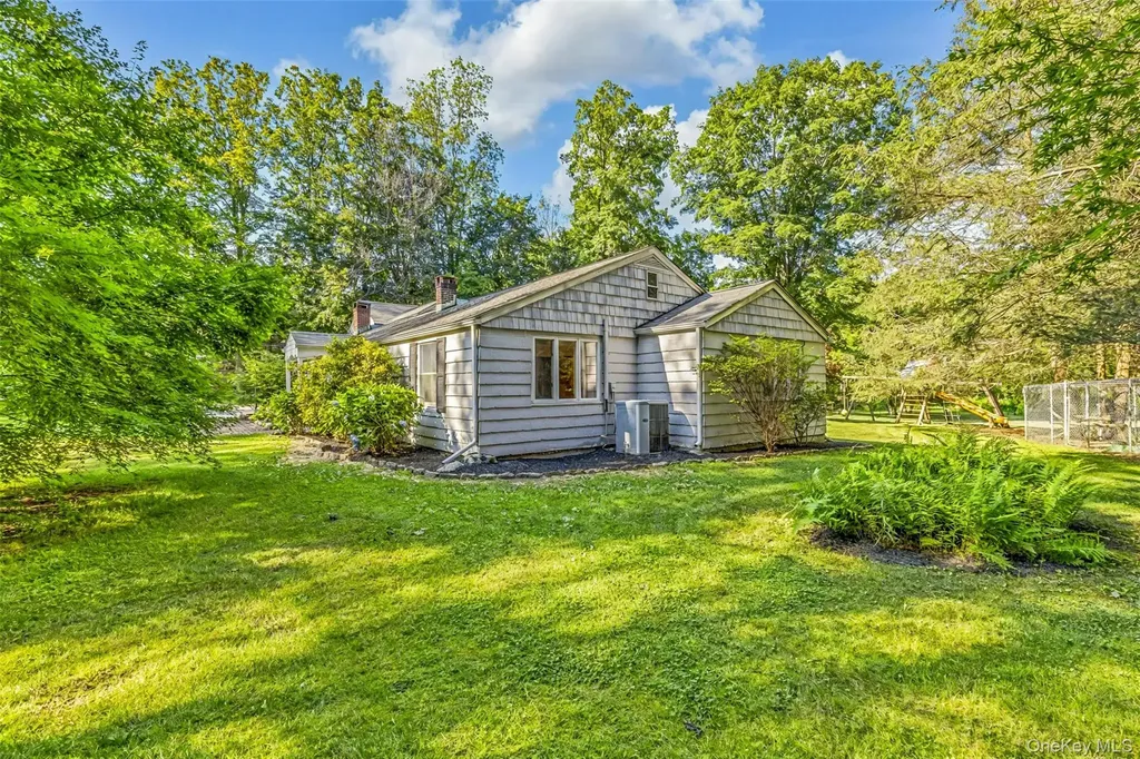 8 West Lane South Salem NY 10590