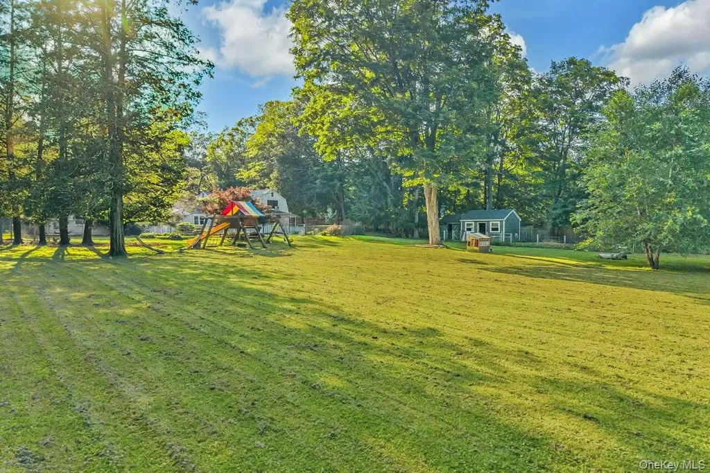 8 West Lane South Salem NY 10590