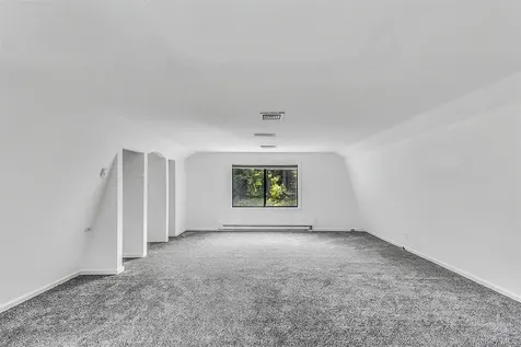 8 West Lane South Salem NY 10590