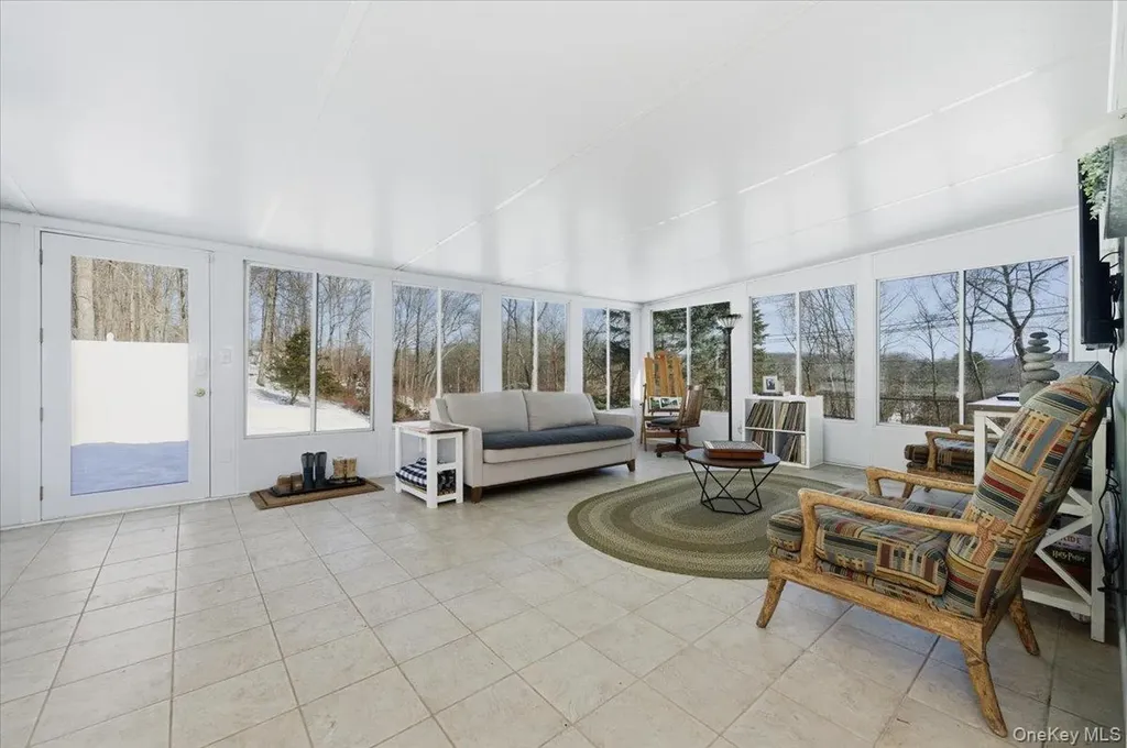 41 Plumbrook Road Katonah NY 10536