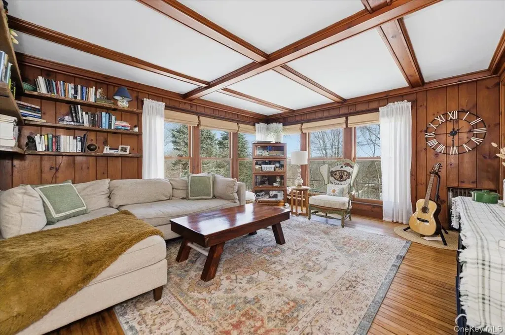 41 Plumbrook Road Katonah NY 10536