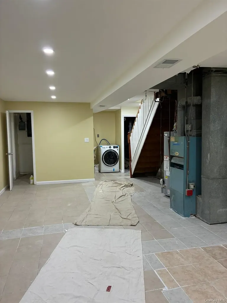 122-52 Springfield Boulevard Springfield Gardens NY 11413