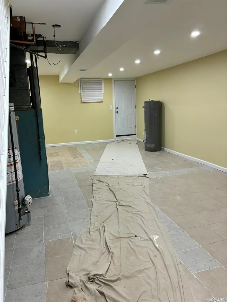 122-52 Springfield Boulevard Springfield Gardens NY 11413