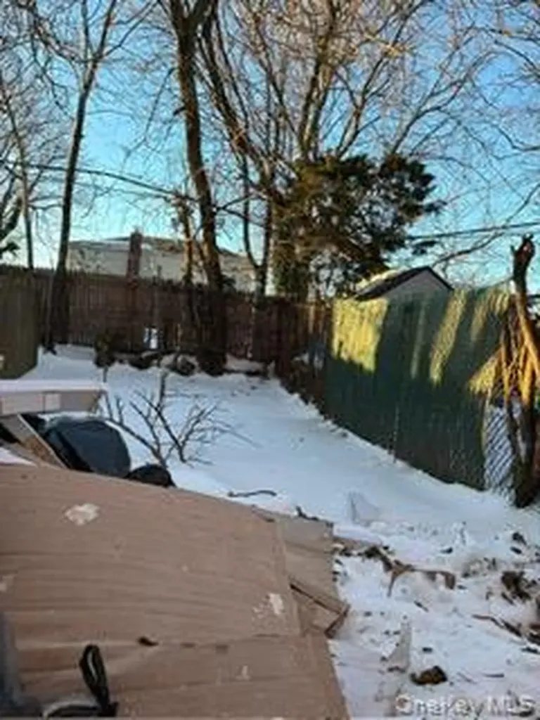 122-52 Springfield Boulevard Springfield Gardens NY 11413