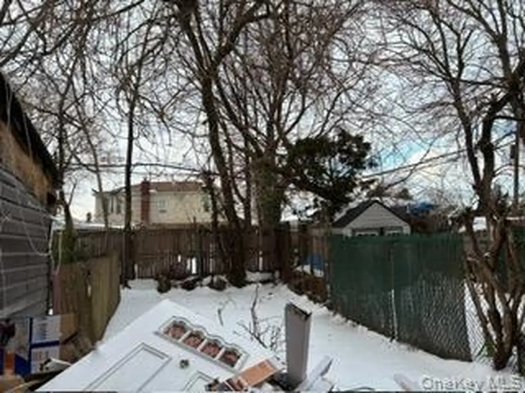 122-52 Springfield Boulevard Springfield Gardens NY 11413