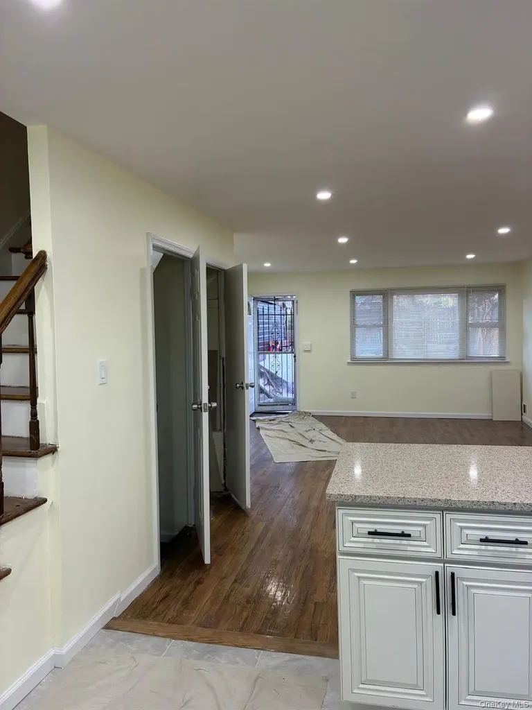 122-52 Springfield Boulevard Springfield Gardens NY 11413