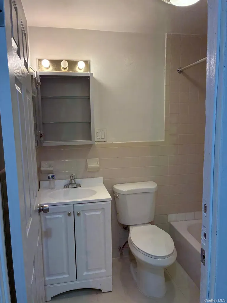 122-52 Springfield Boulevard Springfield Gardens NY 11413