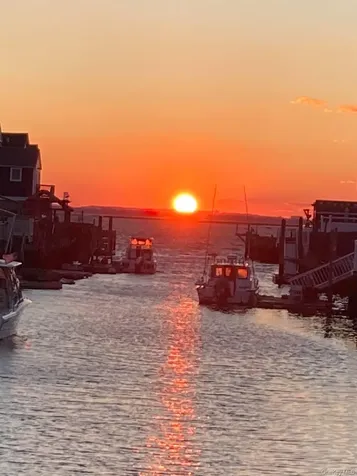 19 W 13th Road Broad Channel NY 11693