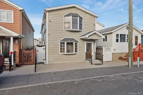 19 W 13th Road Broad Channel NY 11693