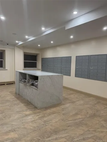 80 E Hartsdale Hartsdale NY 10530