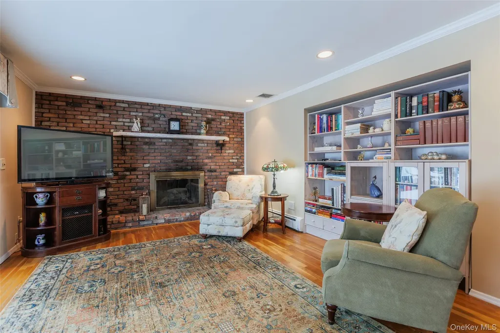 29 Lawrence Drive Nesconset NY 11767