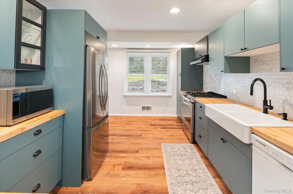 4 Pine Ridge Road Rye Brook NY 10573