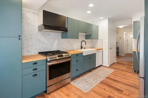 4 Pine Ridge Road Rye Brook NY 10573