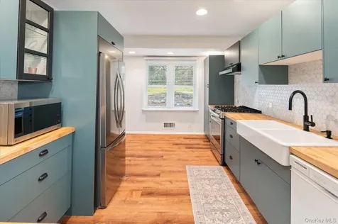 4 Pine Ridge Road Rye Brook NY 10573