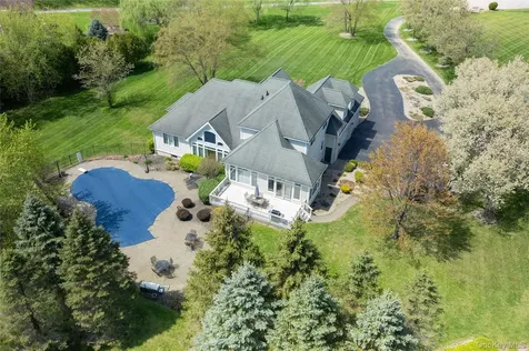 59 Wintergreen Place Hopewell Junction NY 12533