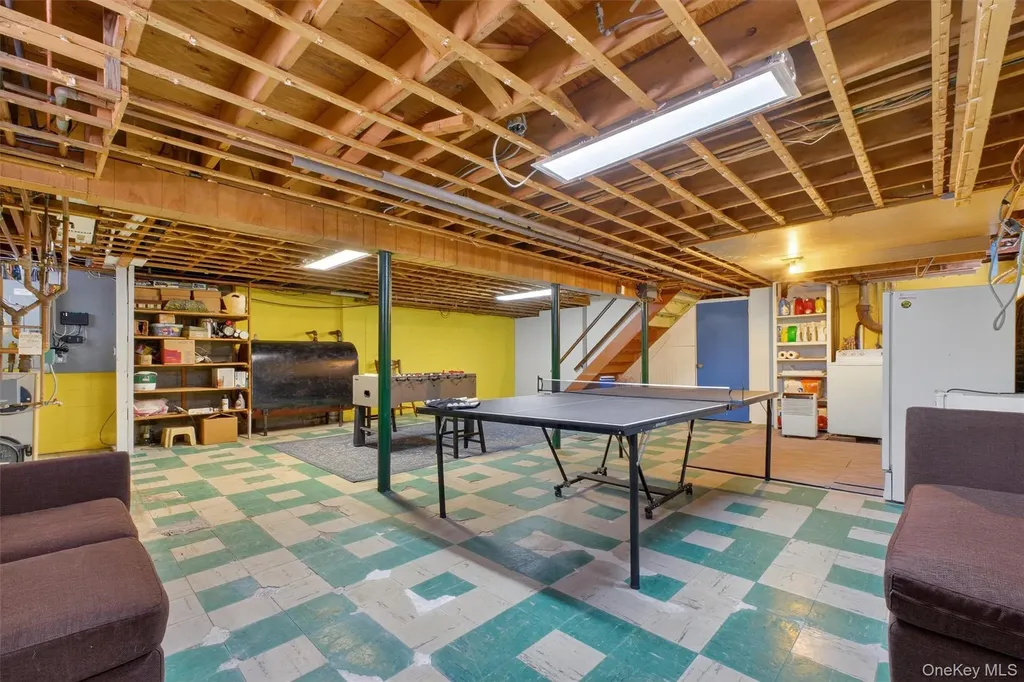 22 Hatfield Road Mahopac NY 10541