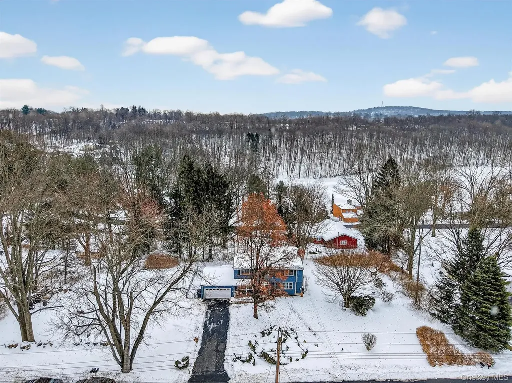 22 Hatfield Road Mahopac NY 10541