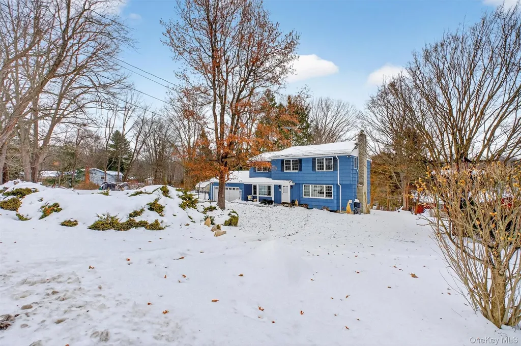 22 Hatfield Road Mahopac NY 10541