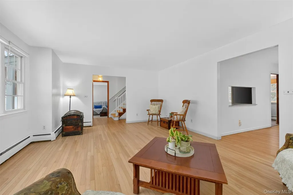 22 Hatfield Road Mahopac NY 10541