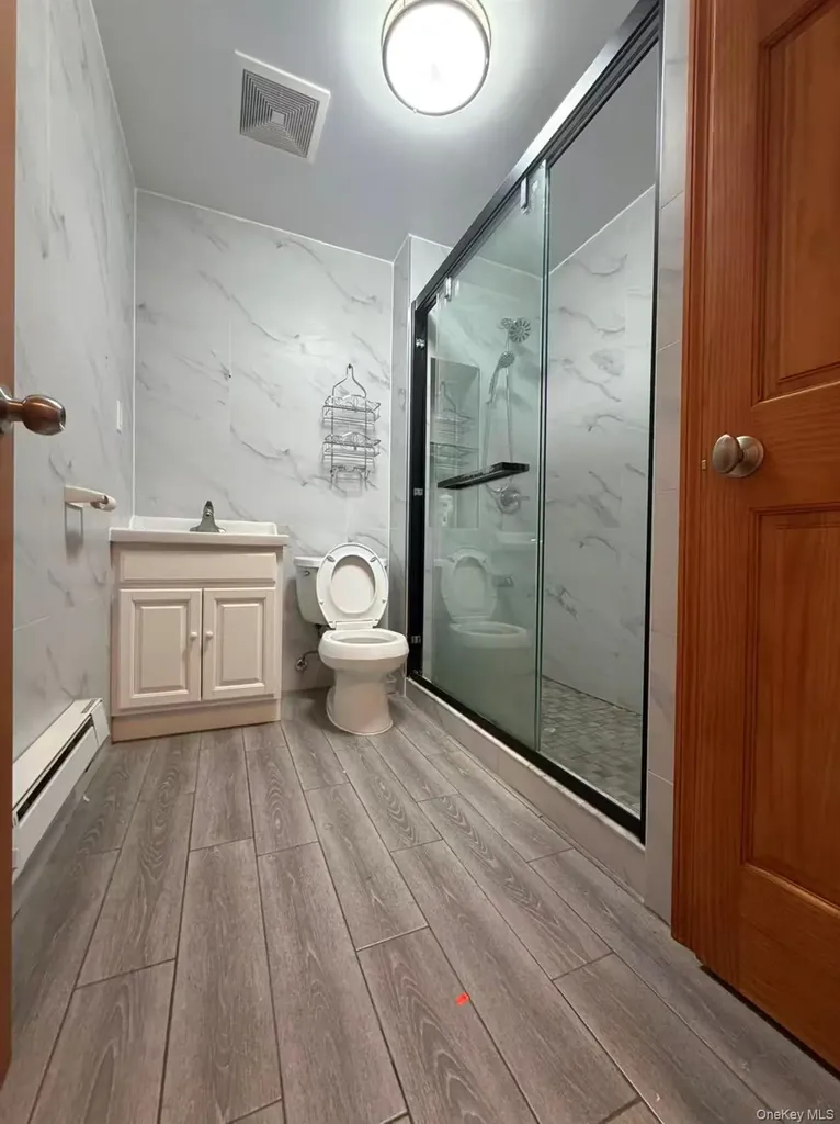 3810 Neptune Avenue Brooklyn NY 11224