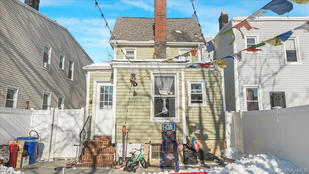 8068 87th Avenue Woodhaven NY 11421