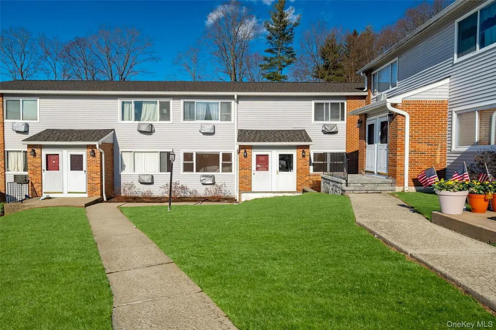 2740 South Road Poughkeepsie NY 12601