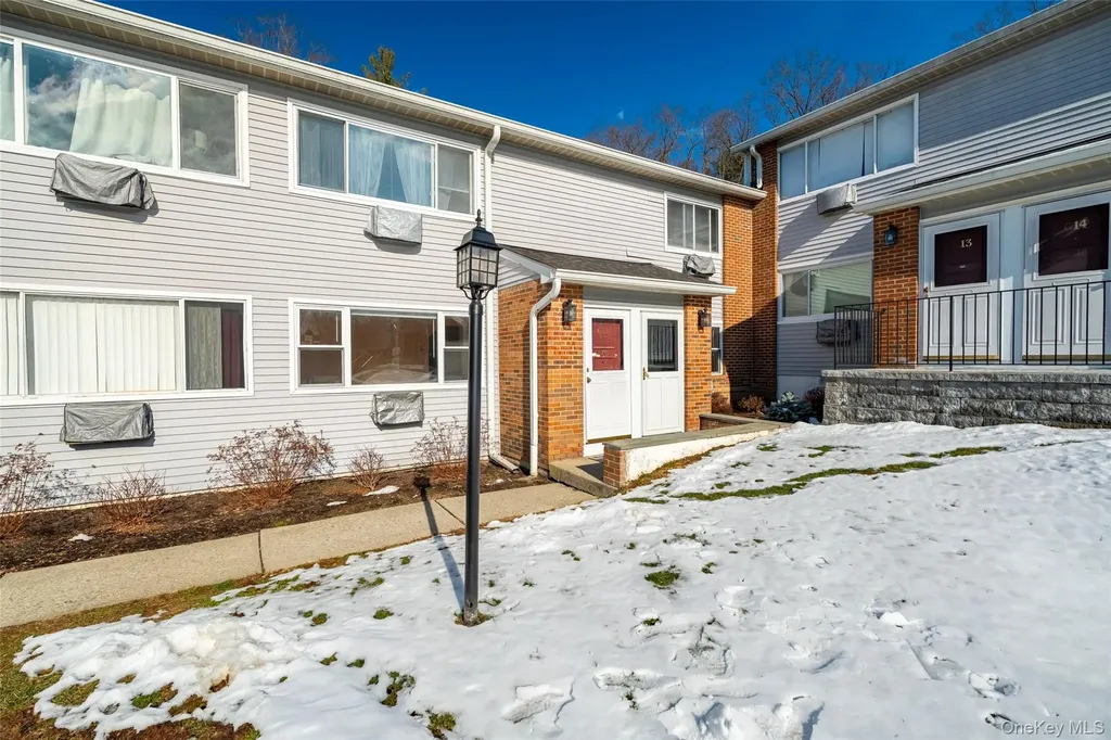 2740 South Road Poughkeepsie NY 12601