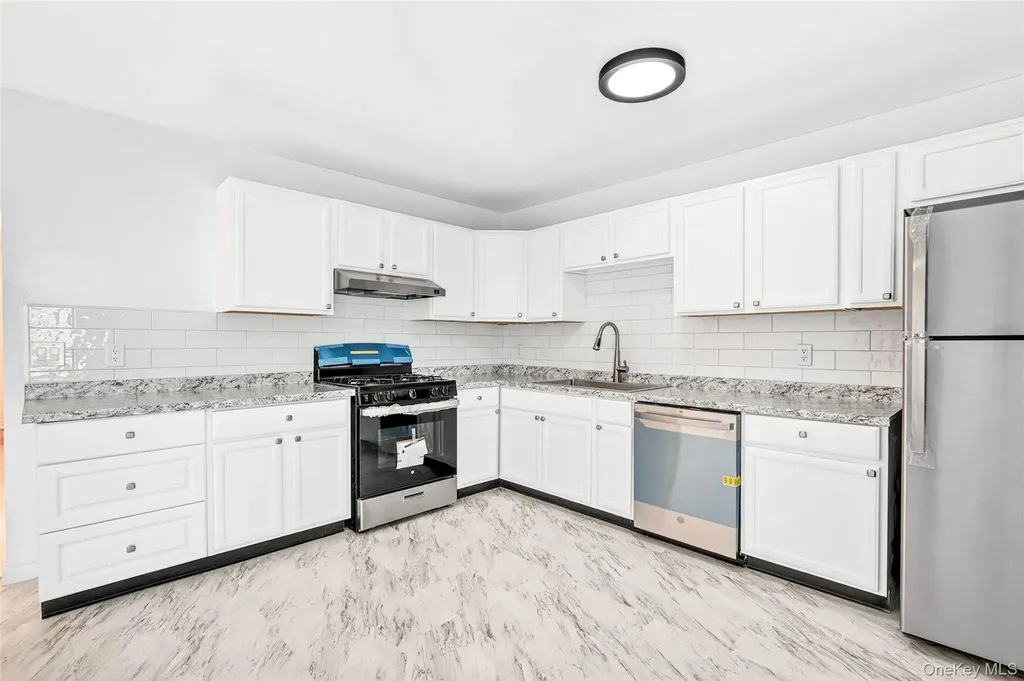 2740 South Road Poughkeepsie NY 12601
