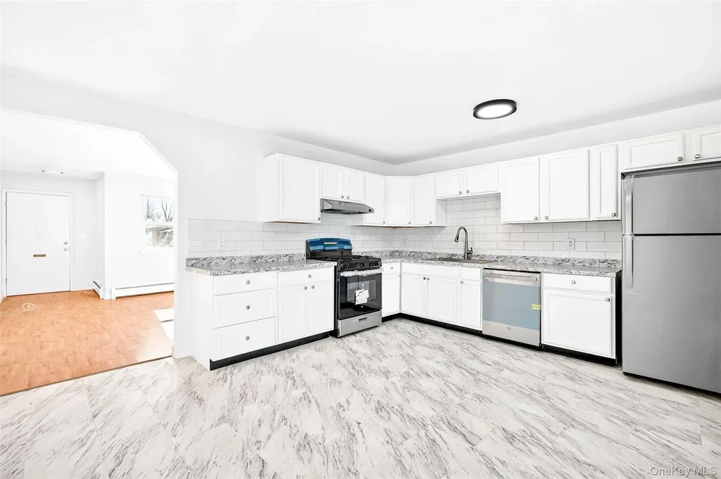 2740 South Road Poughkeepsie NY 12601