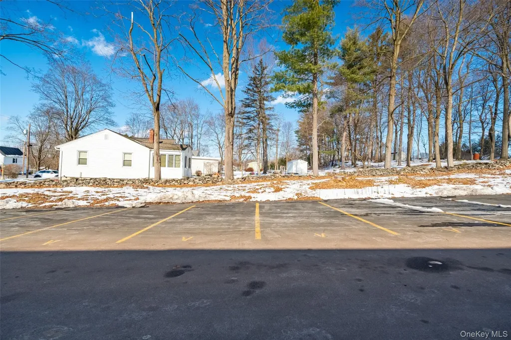 2740 South Road Poughkeepsie NY 12601