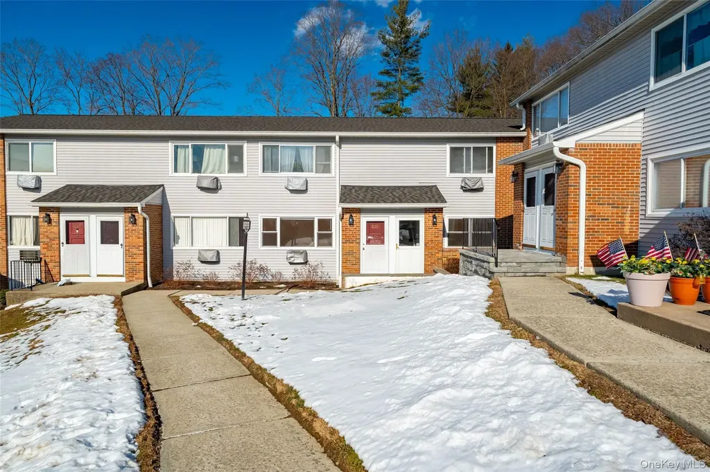 2740 South Road Poughkeepsie NY 12601