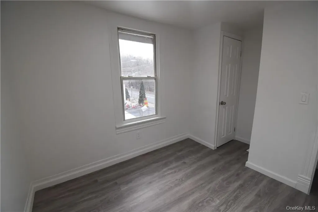 23 Wawayanda Avenue Middletown NY 10940
