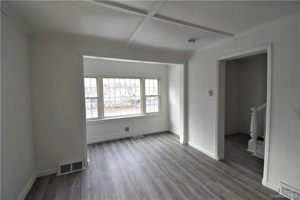 23 Wawayanda Avenue Middletown NY 10940