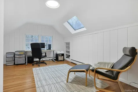 97 Winding Brook Road New Rochelle NY 10804