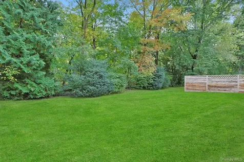 97 Winding Brook Road New Rochelle NY 10804