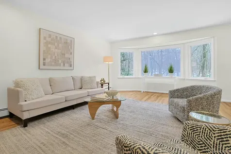 97 Winding Brook Road New Rochelle NY 10804
