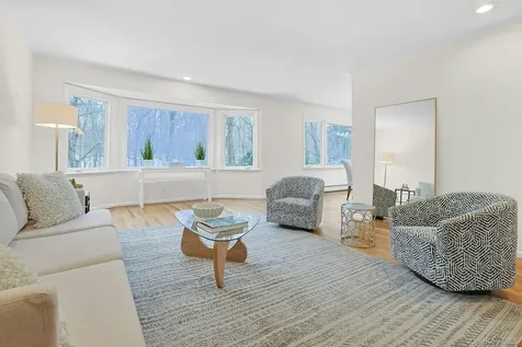 97 Winding Brook Road New Rochelle NY 10804