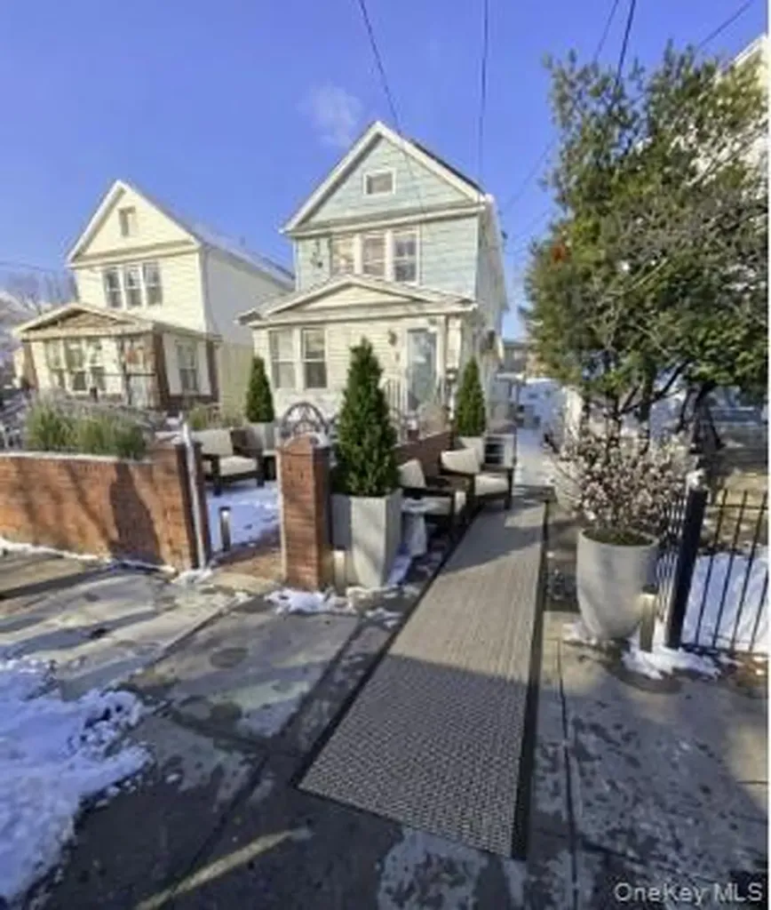 1907 Lacombe Avenue Bronx NY 10473