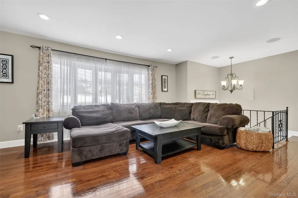 4 Adams Drive Stony Point NY 10980