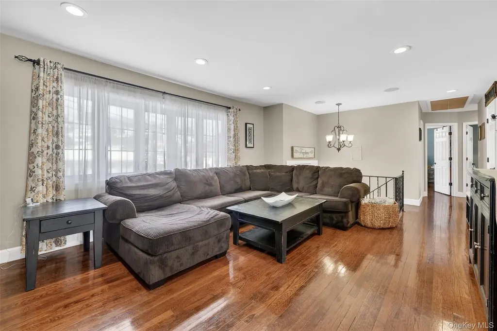 4 Adams Drive Stony Point NY 10980
