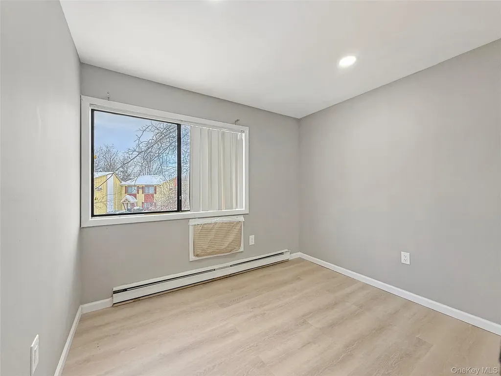 36 Peter Way Kiamesha Lake NY 12751