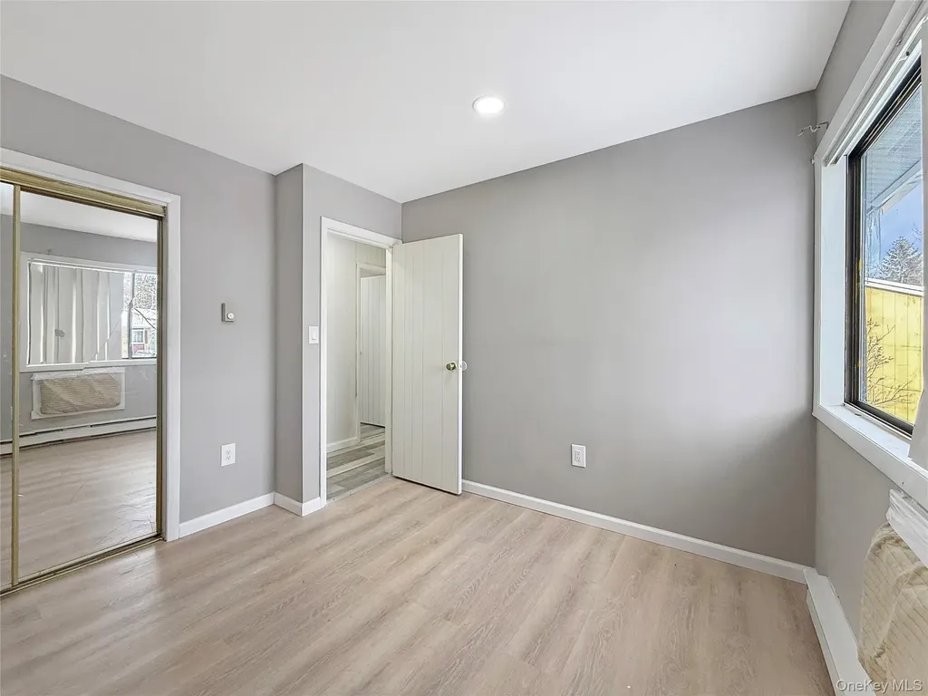 36 Peter Way Kiamesha Lake NY 12751