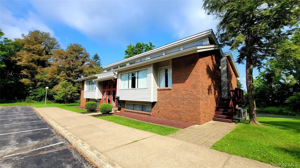 621 Route 52, Unit 2a Beacon NY 12508