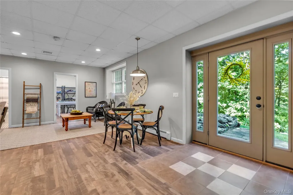 22 Lauro Ridge Court Mahopac NY 10541