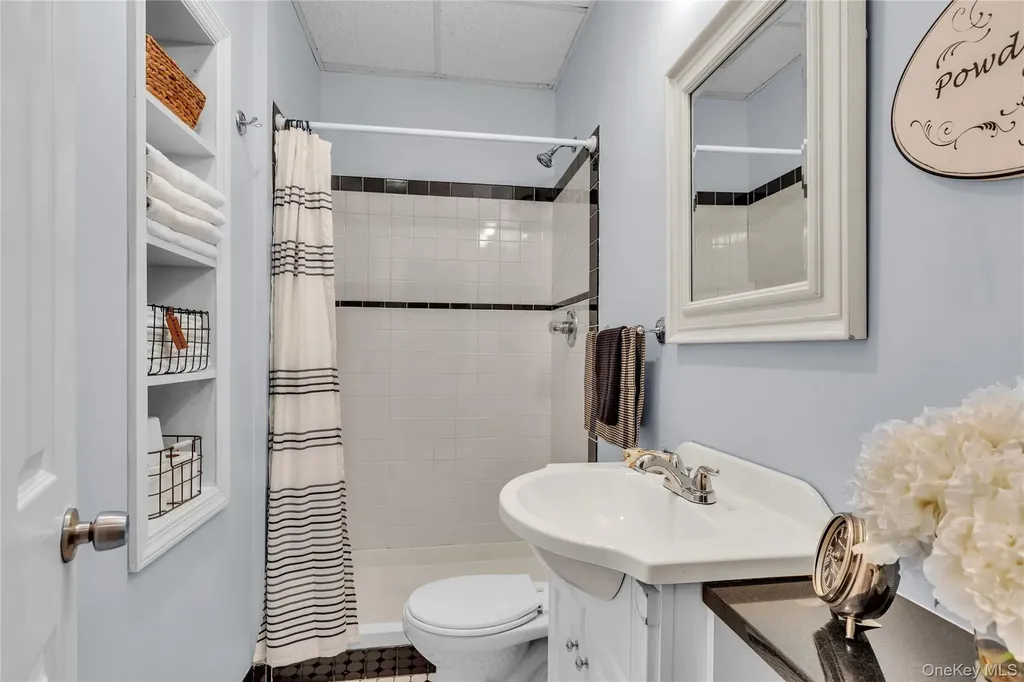 22 Lauro Ridge Court Mahopac NY 10541