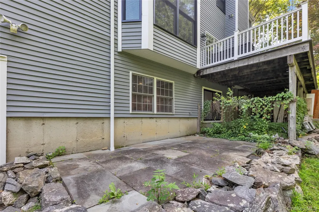 22 Lauro Ridge Court Mahopac NY 10541