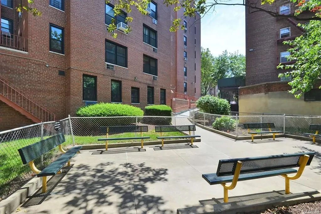 139-15 83rd Avenue Briarwood NY 11435
