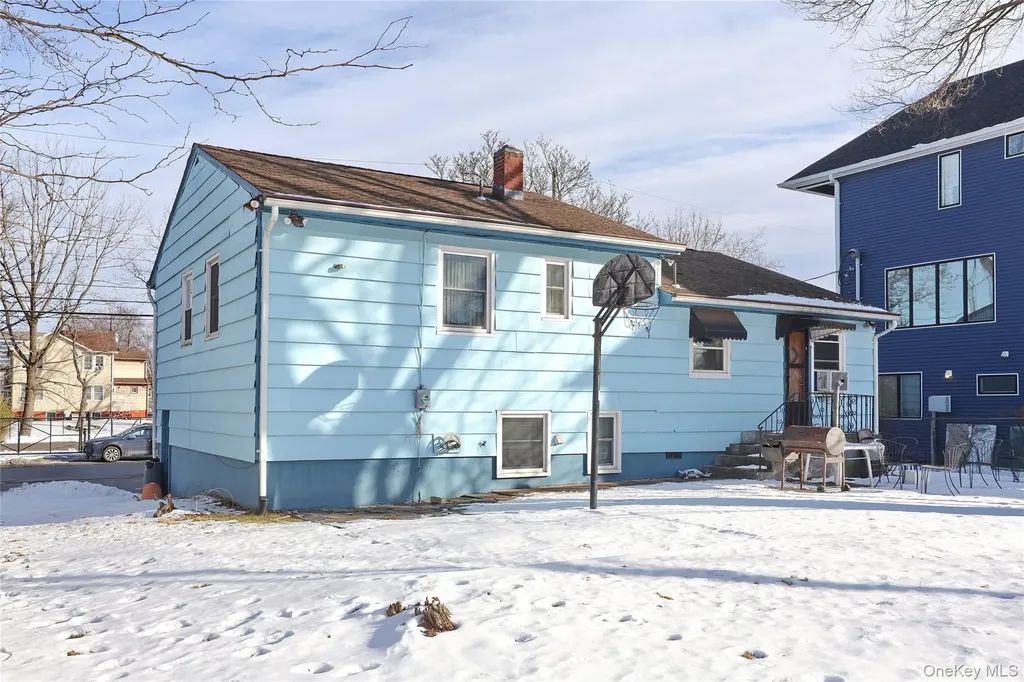 19 Paiken Drive Spring Valley NY 10977