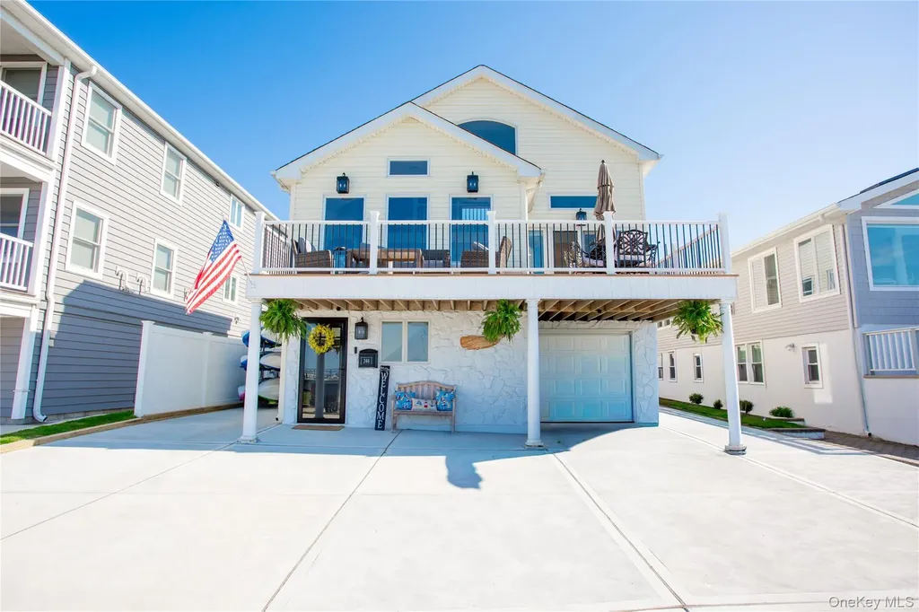 246 W Bay Drive Long Beach NY 11561
