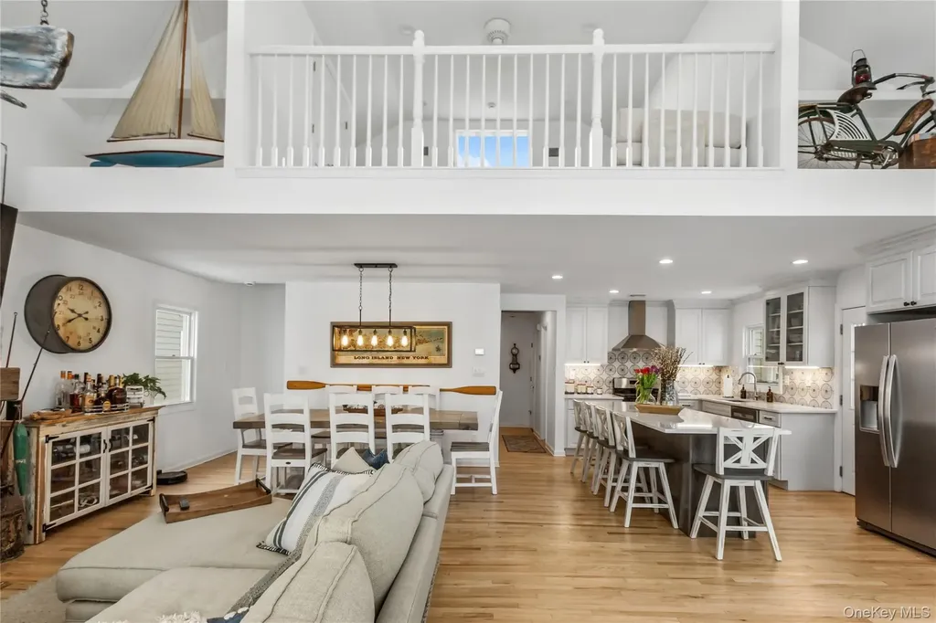 246 W Bay Drive Long Beach NY 11561